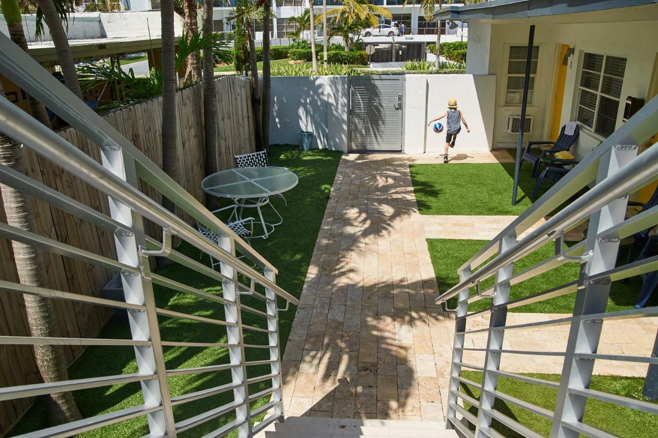 Lambert Family Beach Apartments - Unit 1 Fort Lauderdale Bagian luar foto