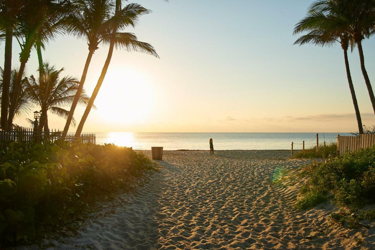 Lambert Family Beach Apartments - Unit 1 Fort Lauderdale Bagian luar foto