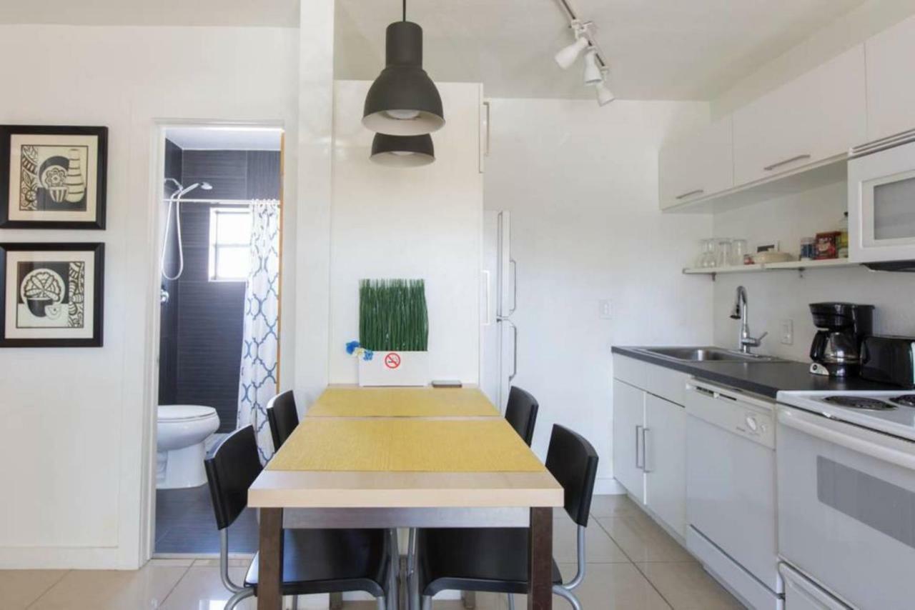 Lambert Family Beach Apartments - Unit 1 Fort Lauderdale Bagian luar foto